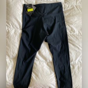 New Nike leggings / workout pants